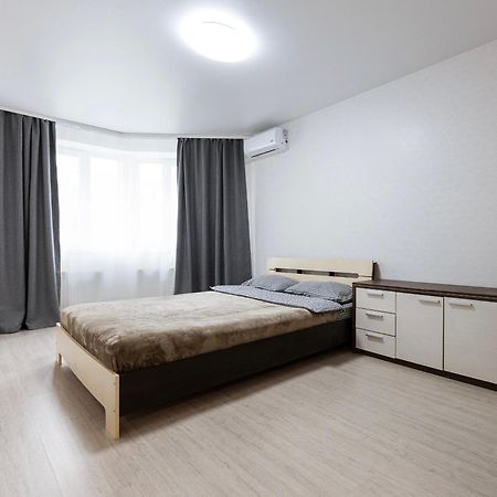 0272 Нова Затишна Квартира Жк Щасливий Kiev Buitenkant foto
